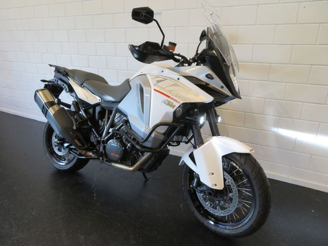 ktm - 1290-super-adventure