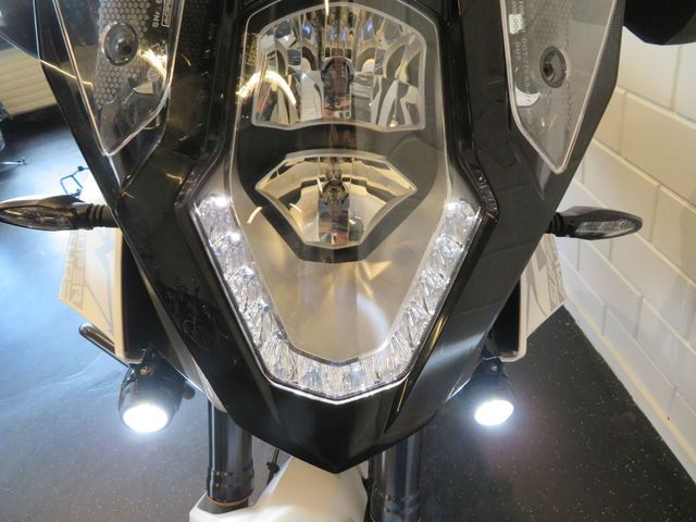 ktm - 1290-super-adventure