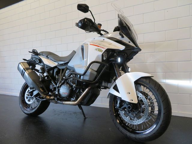 ktm - 1290-super-adventure