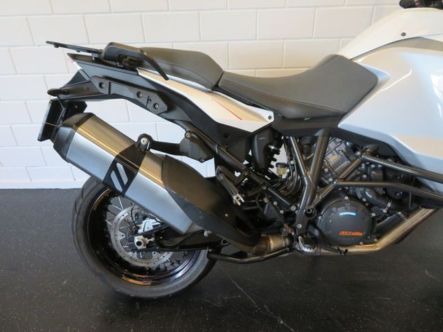 ktm - 1290-super-adventure