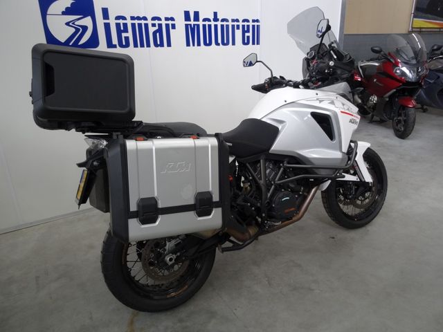 ktm - 1290-super-adventure