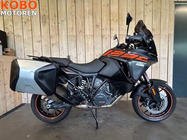 ktm - 1290-super-adventure