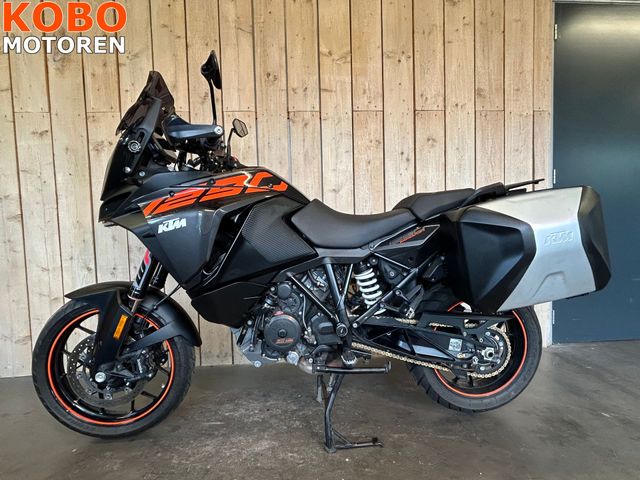 ktm - 1290-super-adventure