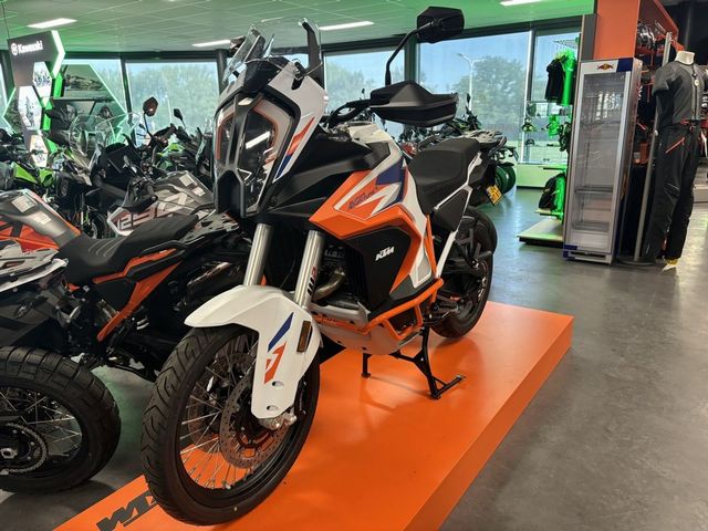 ktm - 1290-super-adventure-r