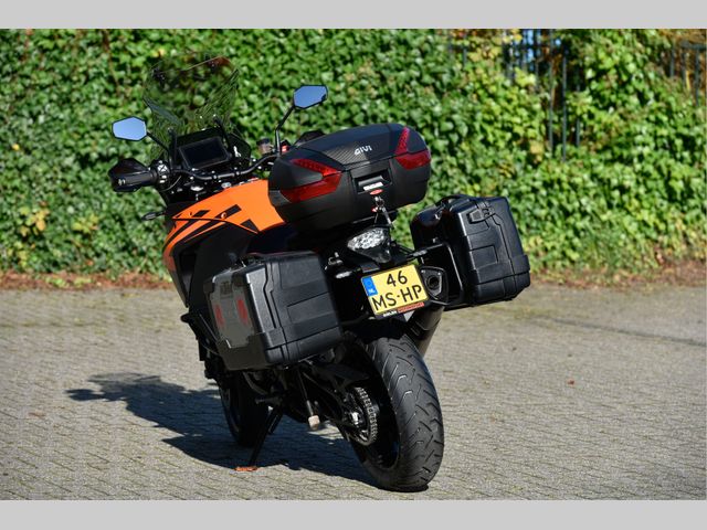 ktm - 1290-super-adventure-s