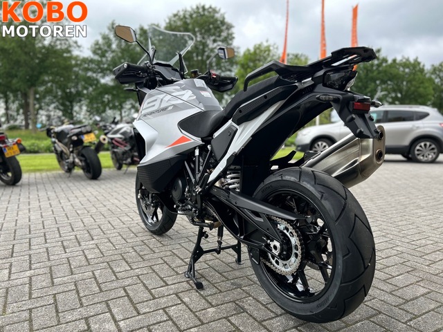 ktm - 1290-super-adventure-s