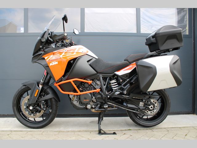 ktm - 1290-super-adventure-s