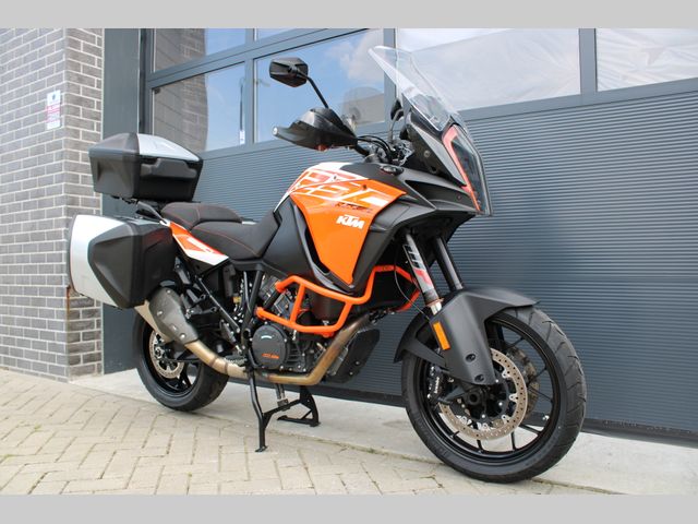 ktm - 1290-super-adventure-s