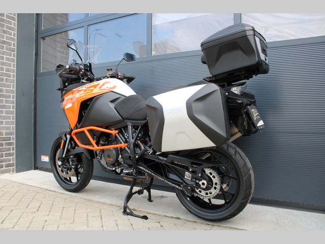 ktm - 1290-super-adventure-s