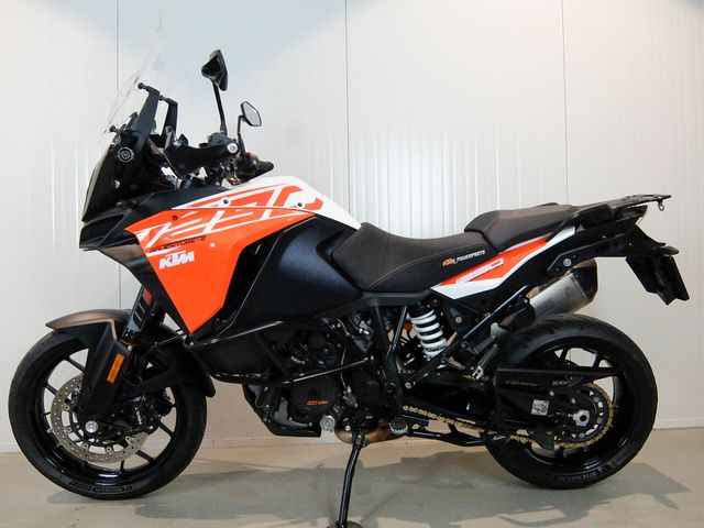 ktm - 1290-super-adventure-s