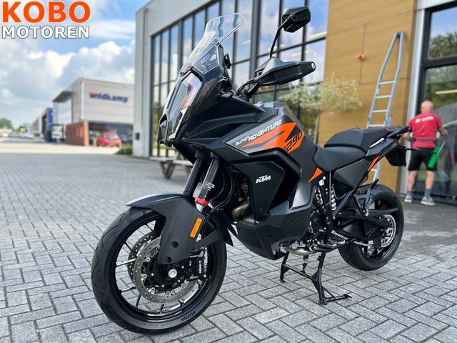 ktm - 1290-super-adventure-s