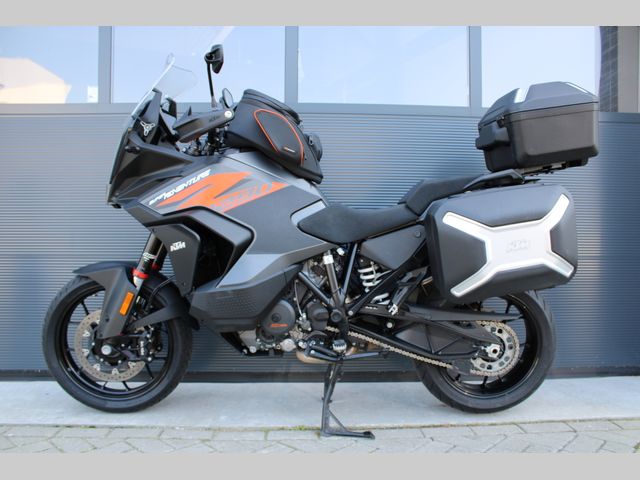 ktm - 1290-super-adventure-s