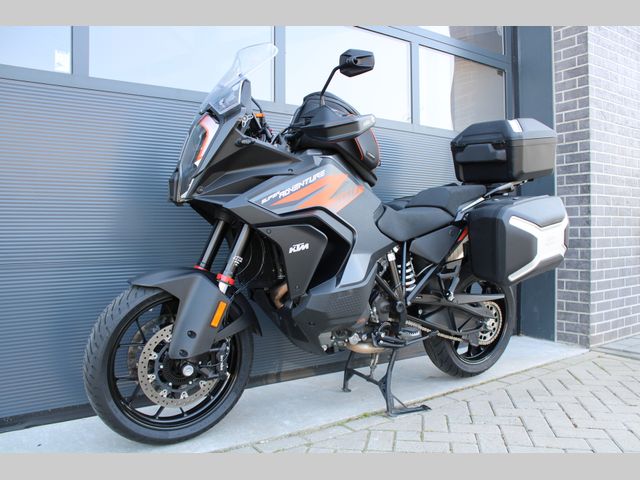 ktm - 1290-super-adventure-s