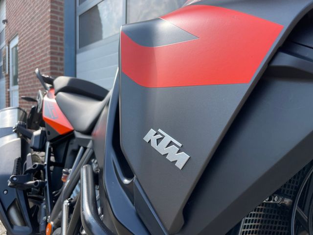 ktm - 1290-super-adventure-s