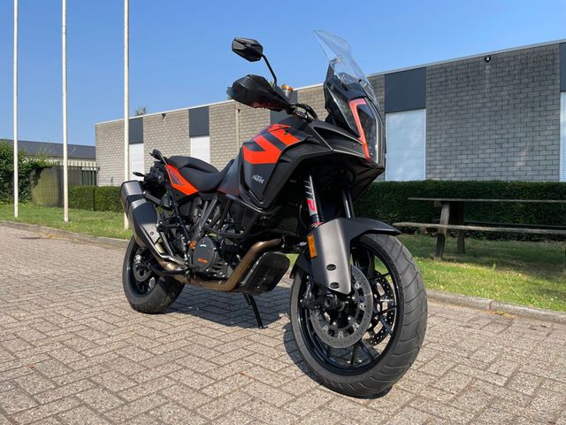 ktm - 1290-super-adventure-s