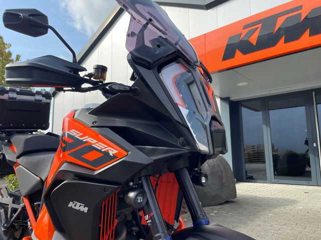 ktm - 1290-super-adventure-s