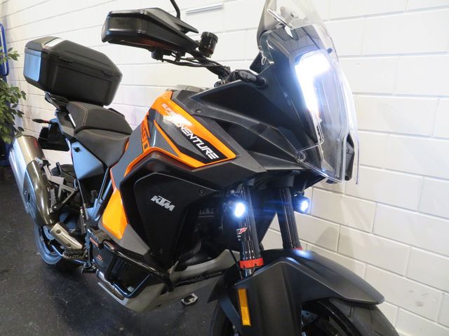 ktm - 1290-super-adventure-s