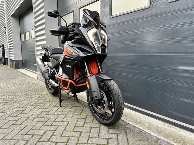 ktm - 1290-super-adventure-s