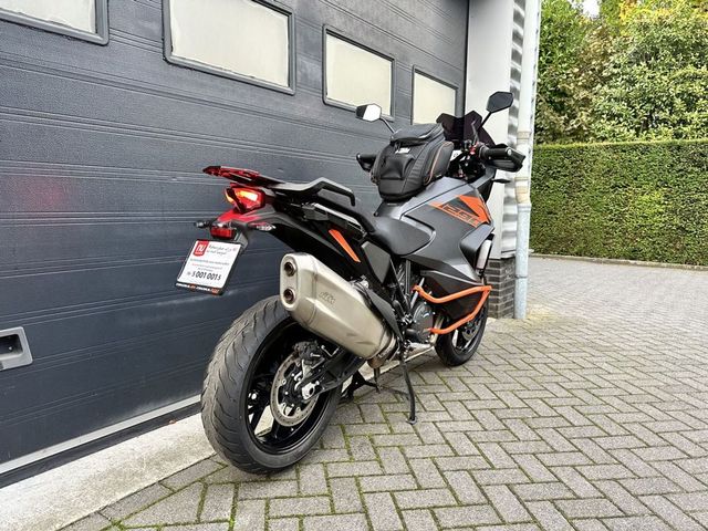 ktm - 1290-super-adventure-s