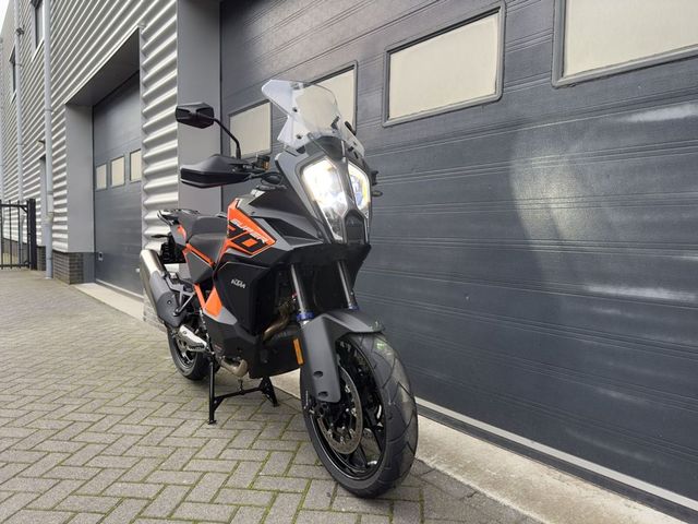 ktm - 1290-super-adventure-s