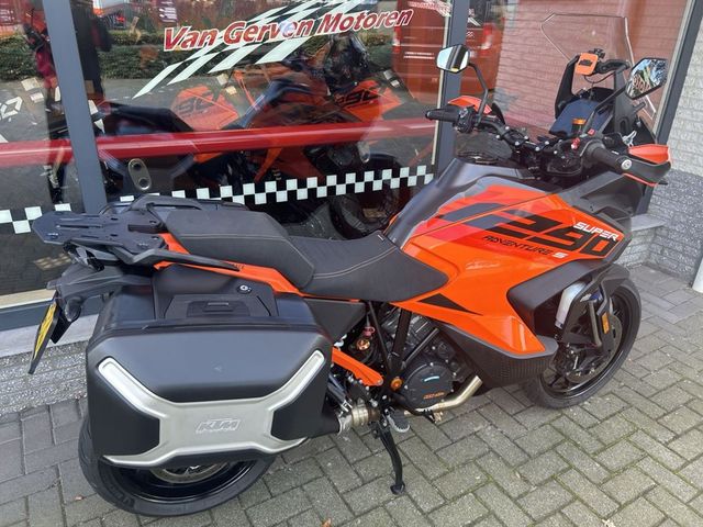 ktm - 1290-super-adventure-s