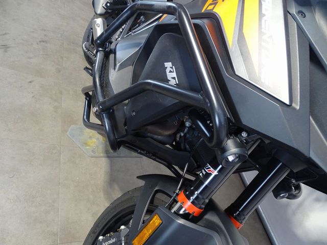 ktm - 1290-super-adventure-s