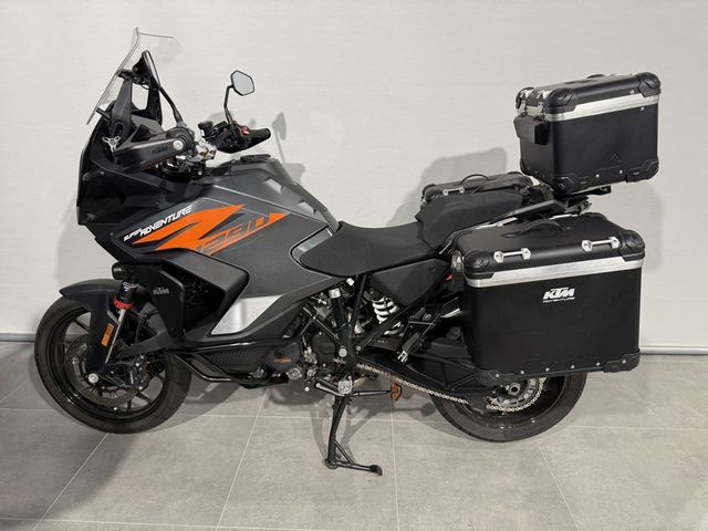 ktm - 1290-super-adventure-s