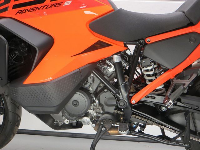 ktm - 1290-super-adventure-s