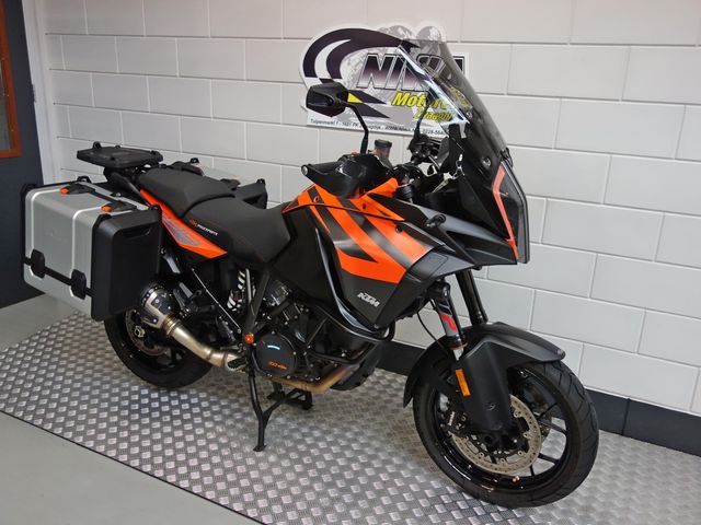 ktm - 1290-super-adventure-s