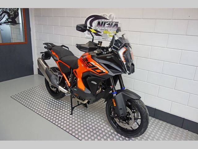 ktm - 1290-super-adventure-s