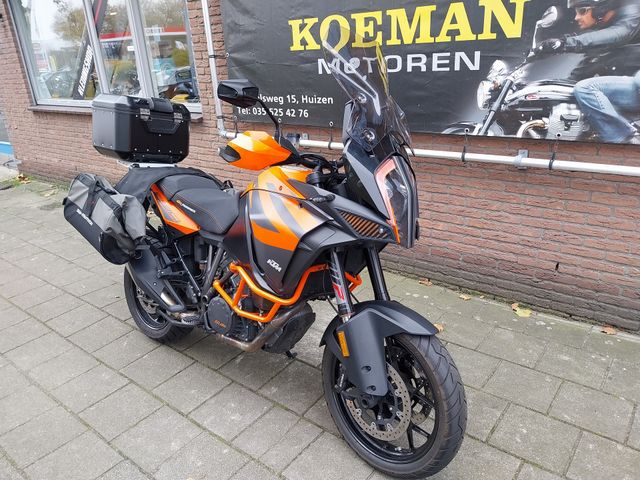 ktm - 1290-super-adventure-s