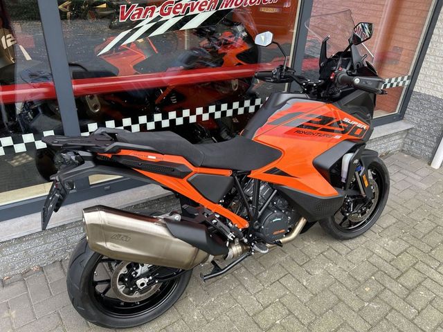 ktm - 1290-super-adventure-s