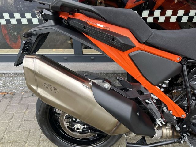 ktm - 1290-super-adventure-s