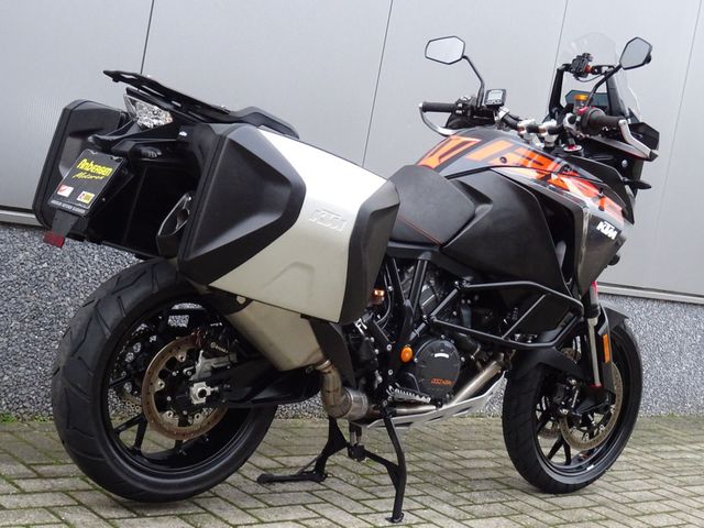 ktm - 1290-super-adventure-s