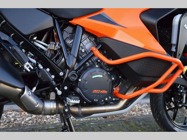 ktm - 1290-super-adventure-s