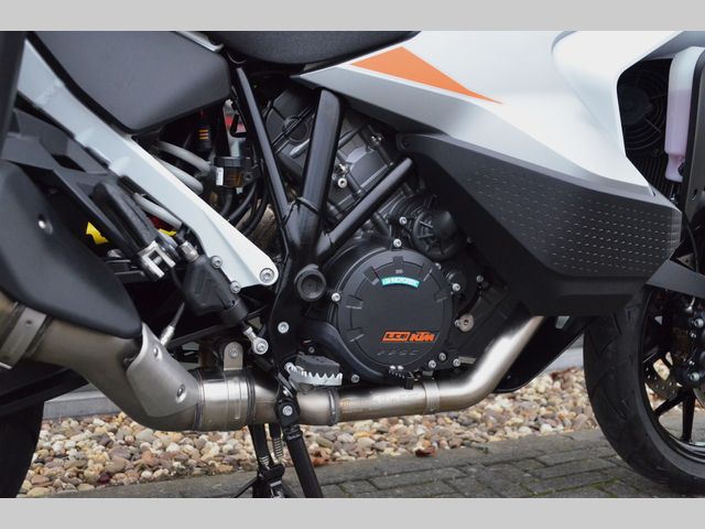 ktm - 1290-super-adventure-s