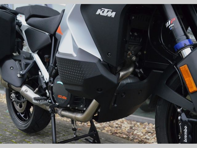 ktm - 1290-super-adventure-s