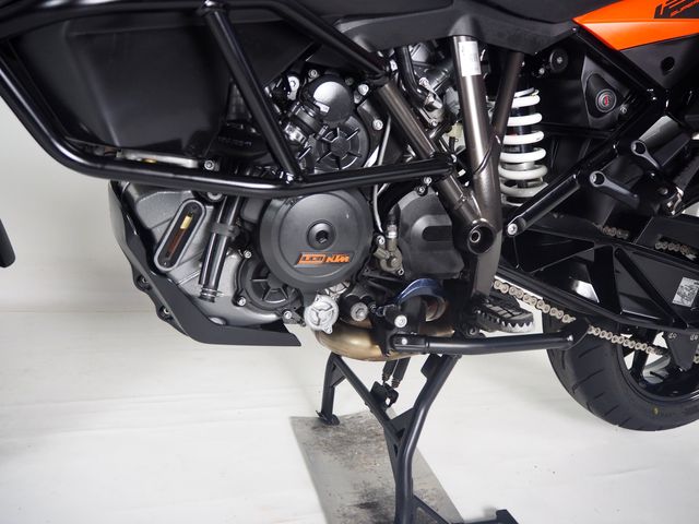 ktm - 1290-super-adventure-s