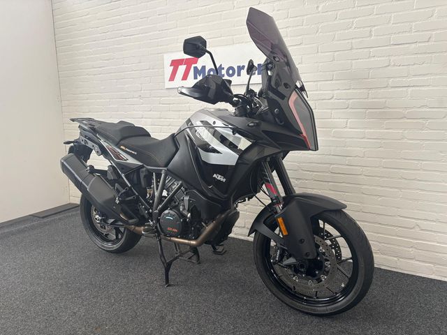 ktm - 1290-super-adventure-s