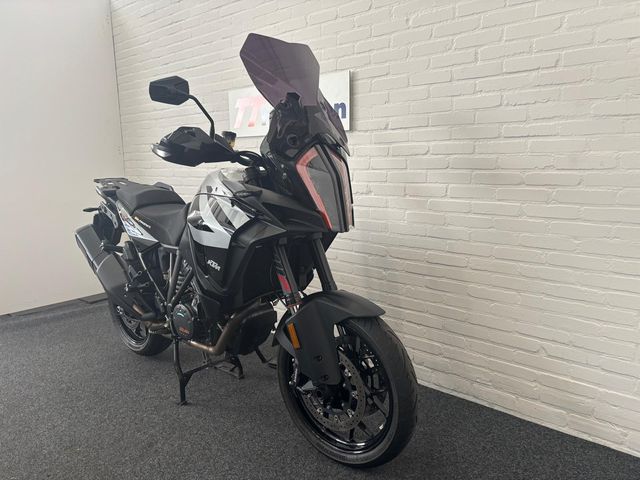 ktm - 1290-super-adventure-s