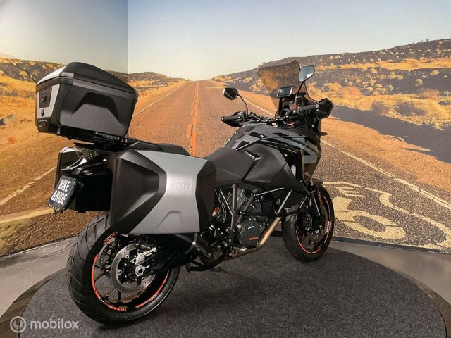 ktm - 1290-super-adventure-s