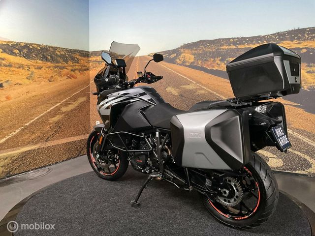 ktm - 1290-super-adventure-s