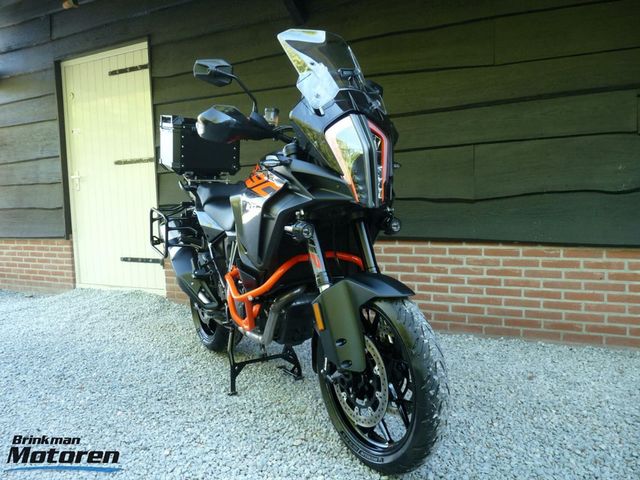 ktm - 1290-super-adventure-s