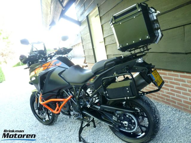 ktm - 1290-super-adventure-s