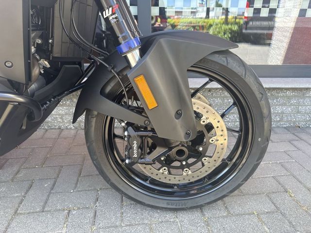 ktm - 1290-super-adventure-s