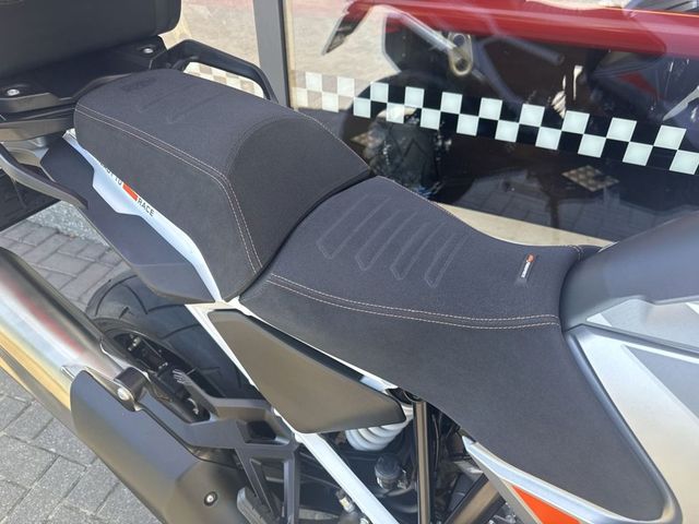 ktm - 1290-super-adventure-s