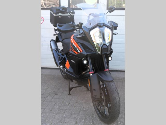 ktm - 1290-super-adventure-s