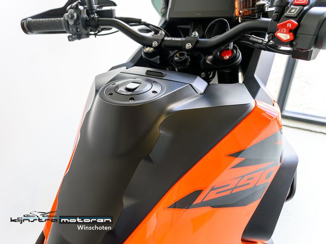 ktm - 1290-super-adventure-s