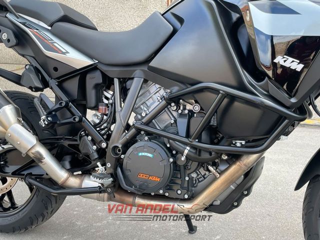 ktm - 1290-super-adventure-s