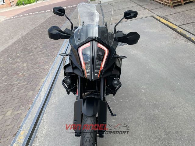 ktm - 1290-super-adventure-s